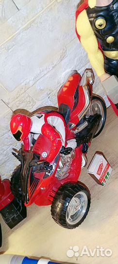 Детские игрушки роботы и прочее