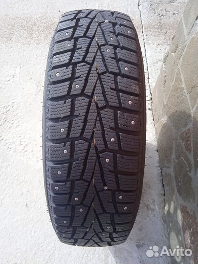 Колеса зимние Roadstone winguard spike 205/70 R15