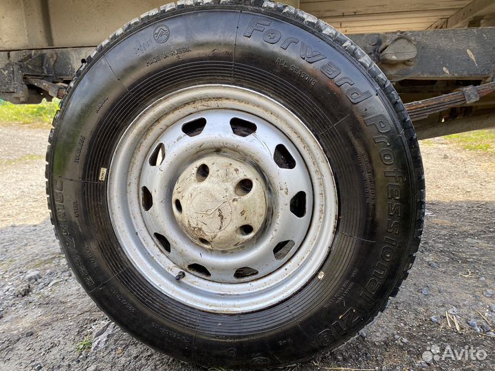 Forward Professional 219 225/75 R16C