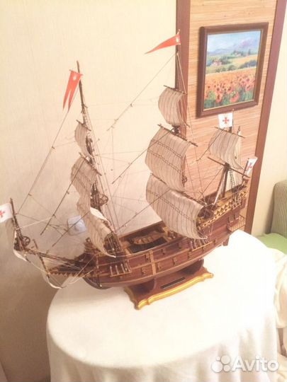 Модель исторического парусника Галеон