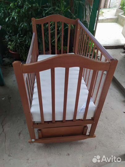 Кроватка детская с рождения с ортопед. матрасом