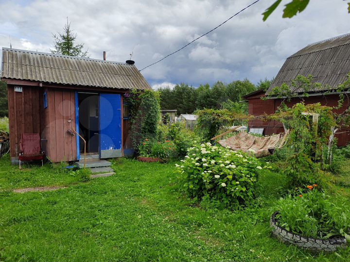 Дача 18 м² на участке 9,5 сот.