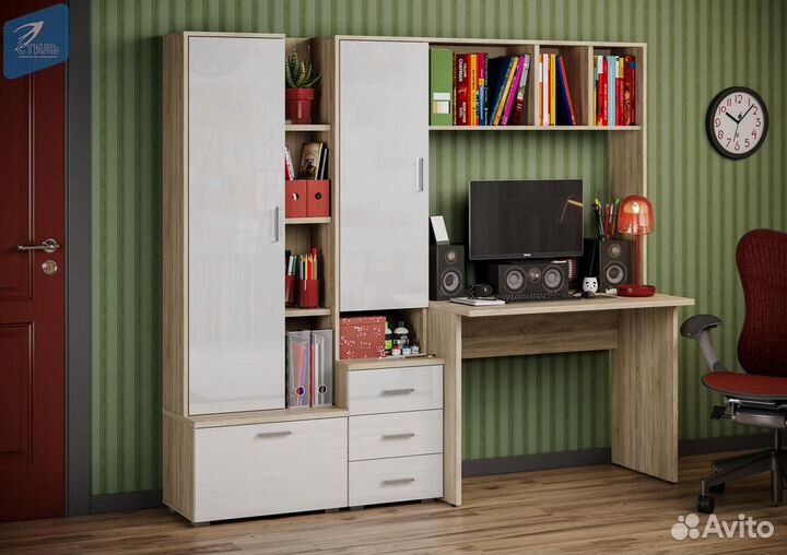 Компьютерный стол 