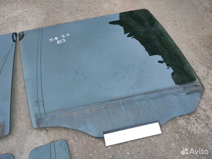 Стёкла задних дверей AS3 затемненные Opel Zafira B