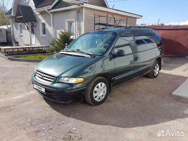 Крайслер вояджер 2000 год. Chrysler Voyager 2.4 at.