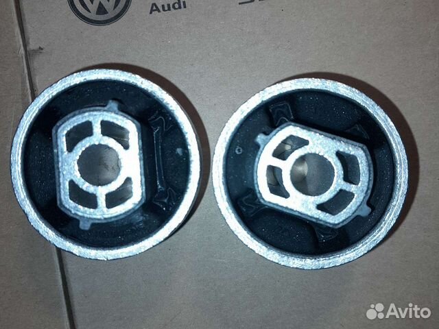 Сайлентблок заднего продольного рычагаvag 5Q0