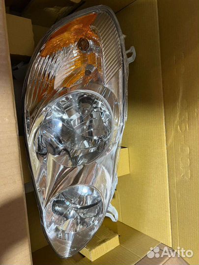 Фара Toyota Corolla e130