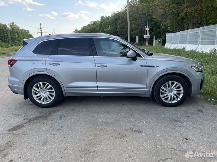 Volkswagen Touareg 3.0 AT, 2020, 50 000 км