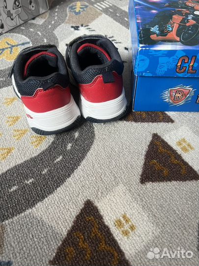 Кроссовки для мальчика