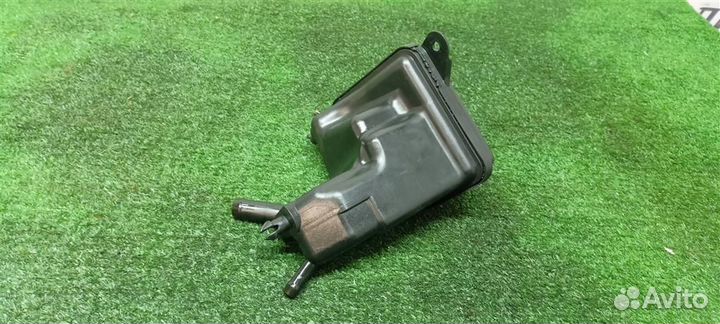 Бачок гидроусилителя Audi Audi A8 4E 2002-2007