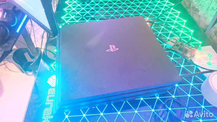 Игровая Консоль Sony PlayStation 4 Pro (1TB) Black