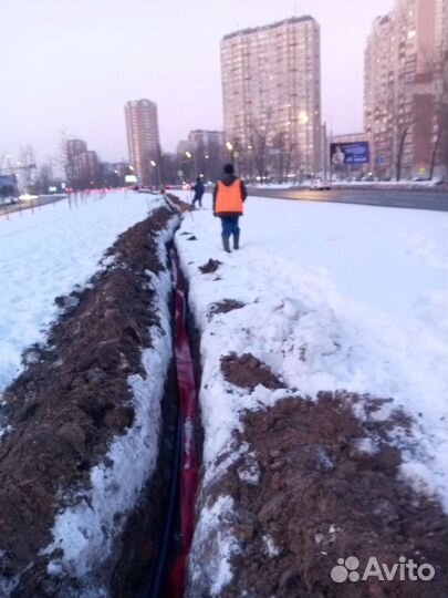 Копать траншеи вручную