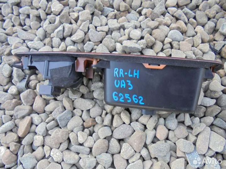 Кнопка стеклоподъемника задняя левая Honda Inspire