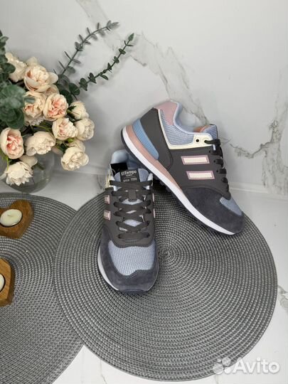 Кроссовки женские Новые El Tempo 39 кожа