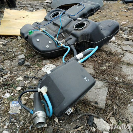 Бак топливный Tuareg NF