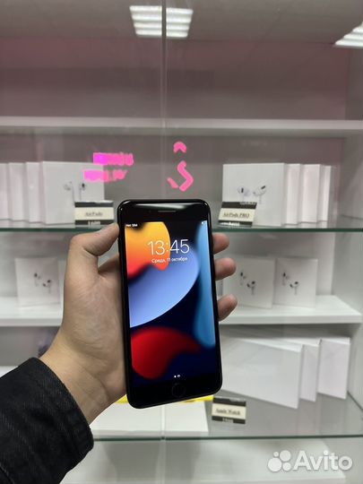 iPhone 7 Plus, 32 ГБ