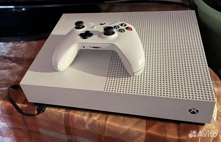 Xbox One s