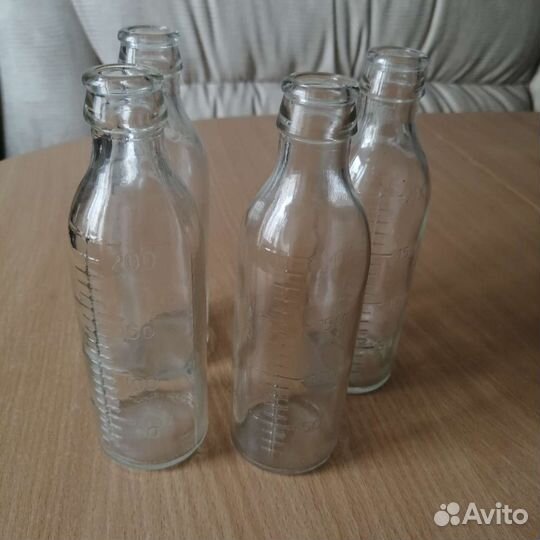 Бутылочка детская стеклянная 200 мл