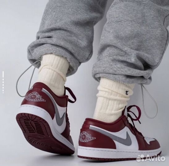 Кроссовки Nike Air Jordan 1 Low Bordo Wmns