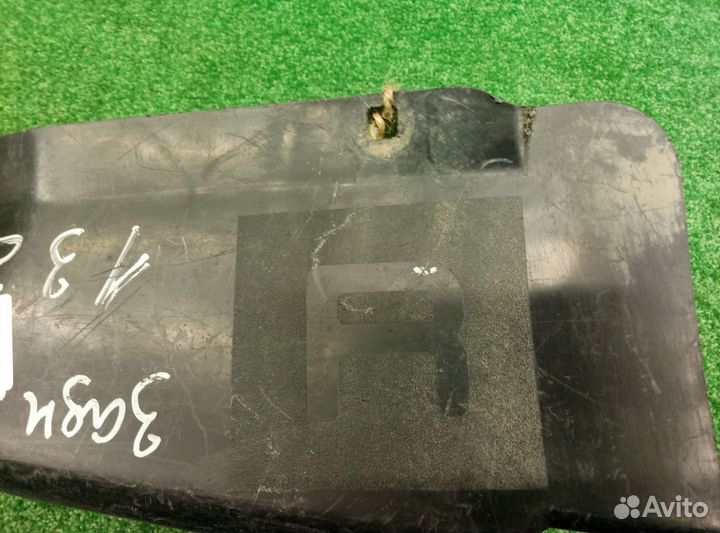 Защита заднего бампера правая для Toyota Land Crui