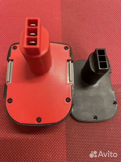 Крышка аккумулятора шуруповерта Интерскол 12V