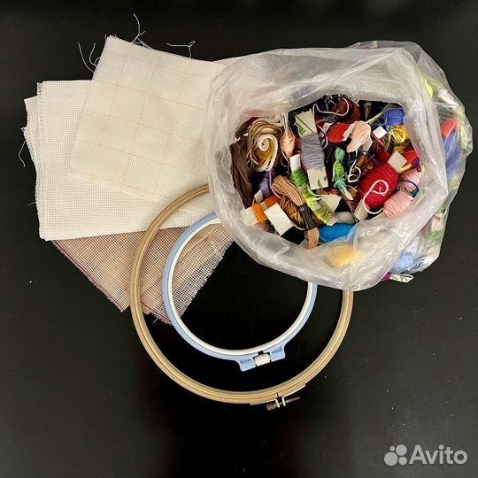 Пяльцы для вышивания, канва, мулине нитки