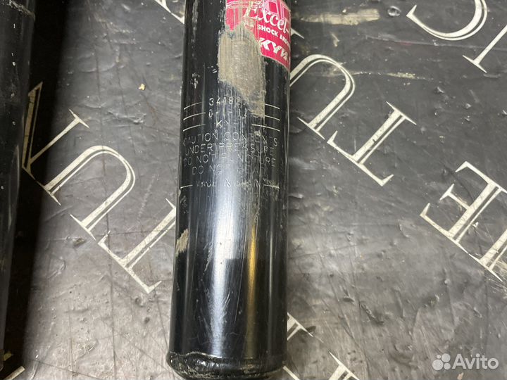 Амортизаторы передние Audi A6 C6