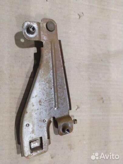 Кронштейн Opel Corsa D Z12XEP 2008