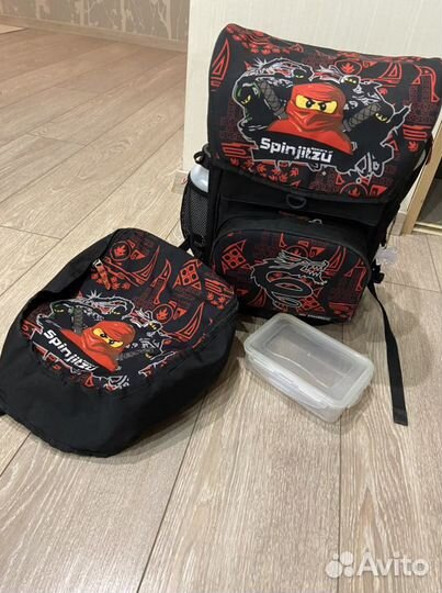 Школьные принадлежности