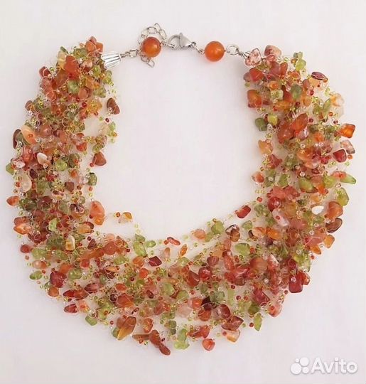 Колье из натуральных камней