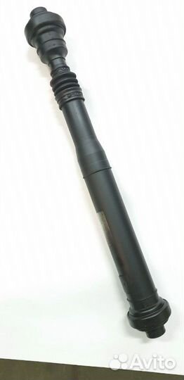 Кардан передний VW Touareg 7P0521101