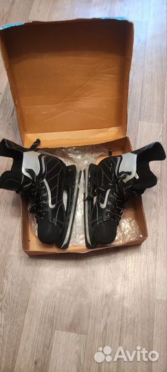 Коньки хоккейные мужские