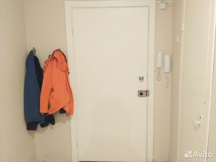 Дверь 90х200см