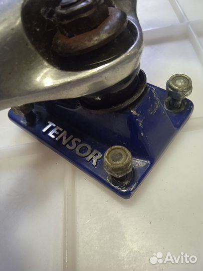 Траки подвески для скейта Tensor