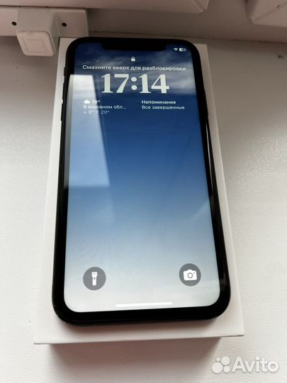 iPhone Xr, 64 ГБ