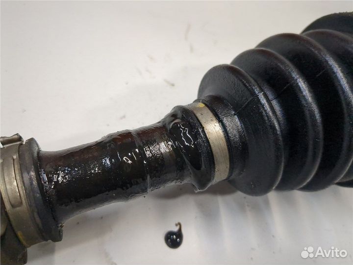 Полуось Toyota Camry V40, 2011