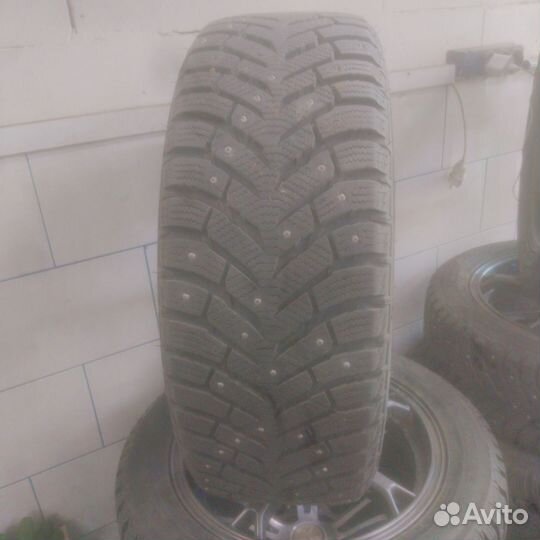 Toyo Observe Ice-Freezer 205/55 R16 91