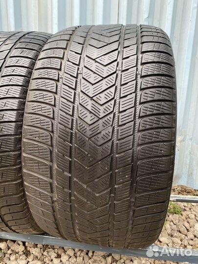 Pirelli Scorpion Winter 295/35 R21 и 315/30 R22