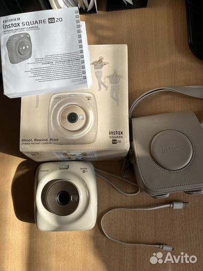 Instax square sq10