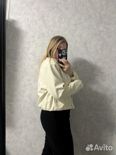 Бомбер женский