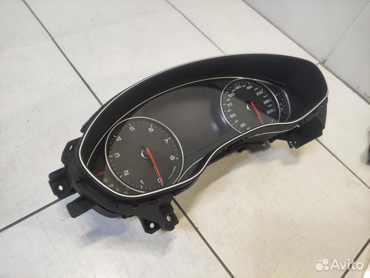 Панель приборов Audi A6 C7 4G5