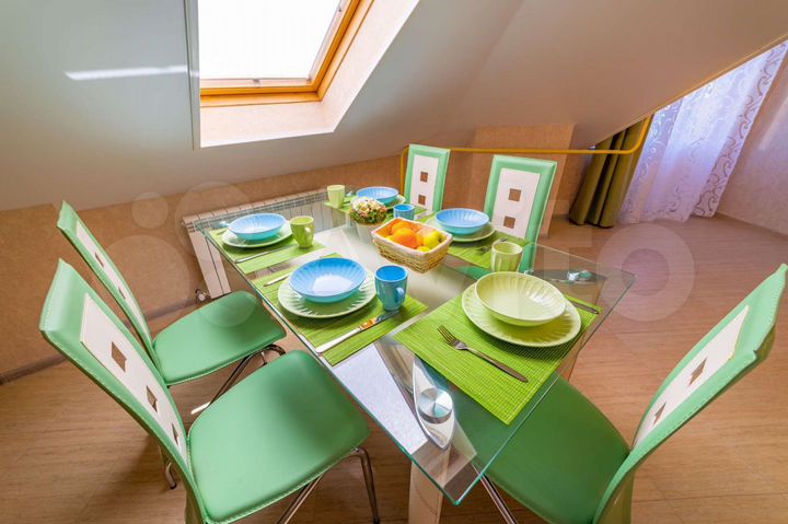 2-к. квартира, 95,3 м², 4/4 эт.