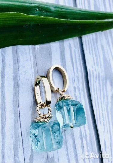Серьги с аквакварцем
