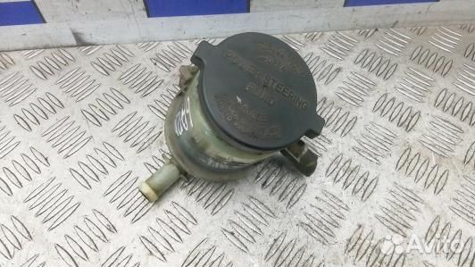 Бачок гу toyota RAV 4 ZCA2 (6AR10NO01)