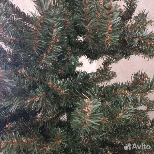 Елка искусственная