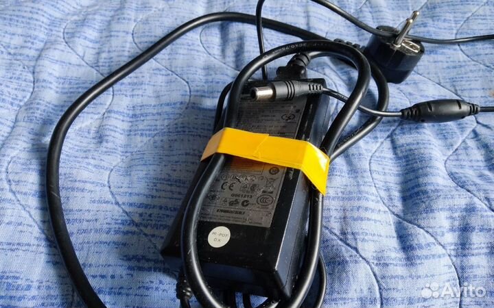 Монитор Samsung SyncMaster 152s