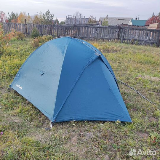 Палатка туристическая 4 местная бу