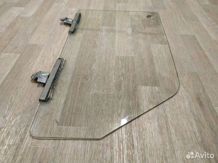 Стекло двери передней правой ваз 2104, 2105, 2107