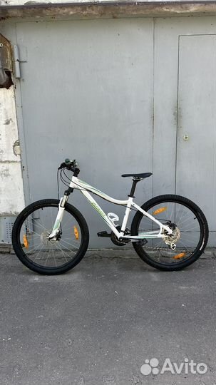 Велосипед Specialized Myka 26