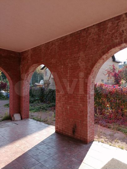 Дом 356 м² на участке 20 сот.